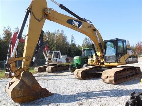  Caterpillar 324DL seminueva en perfecto estado Ref.: 1394463498065027 No. 2