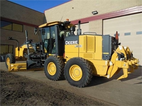 DEERE 770 de segunda mano Ref.: 1394504822176821 No. 2