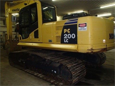  Komatsu PC200 en venta, usada Ref.: 1394810937258928 No. 4