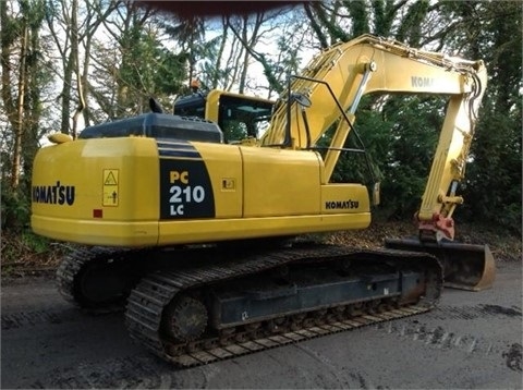  Komatsu PC200 importada en buenas condiciones Ref.: 1394814370756719 No. 2