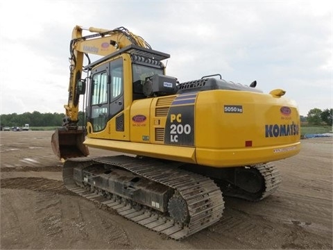  Komatsu PC200 L en venta, usada Ref.: 1394815835990186 No. 3