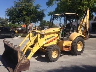 Retroexcavadoras Komatsu WB140