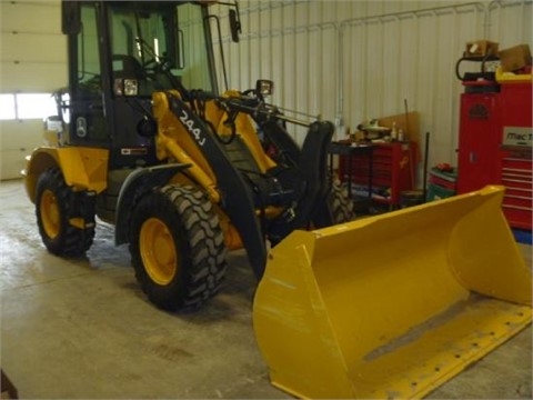 Cargadoras Sobre Ruedas Deere 244J