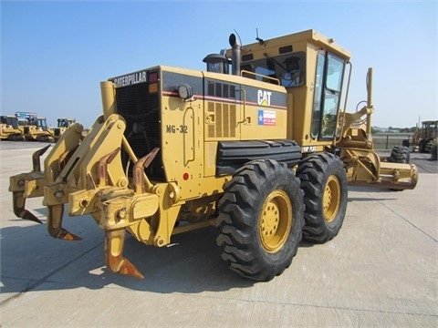  Caterpillar 140H de segunda mano en venta Ref.: 1396111851528979 No. 3