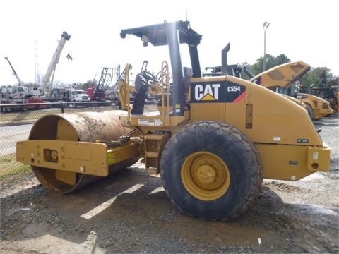 Compactadora Vibratoria Caterpillar CS54