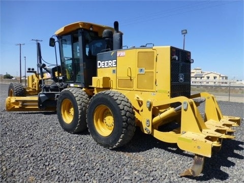  Deere 772D usada a buen precio Ref.: 1396723206629943 No. 2