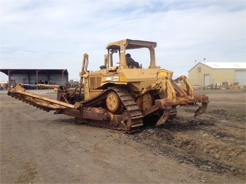 Dozers/tracks Caterpillar D6H