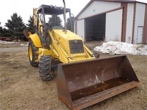  New Holland LB110 en venta, usada Ref.: 1396981135667984 No. 3