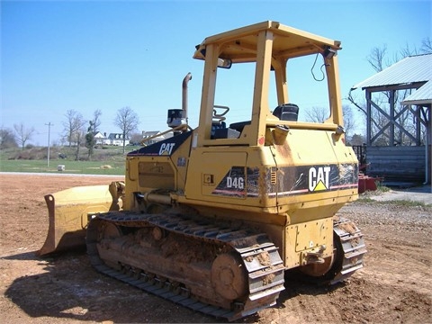  Caterpillar D4G seminueva en perfecto estado Ref.: 1397077004197268 No. 3