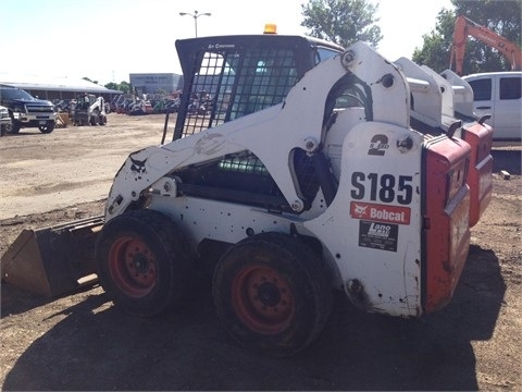 Minicargadores Bobcat S185