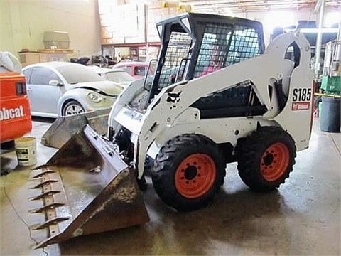  Bobcat S185 de segunda mano en venta Ref.: 1397142124882803 No. 4