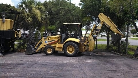 Retroexcavadoras Komatsu WB140