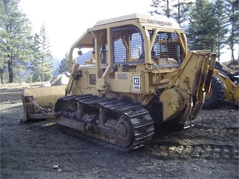 Dozers/tracks Caterpillar D6C