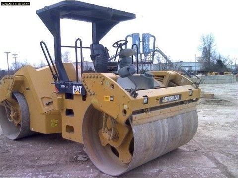  Caterpillar CB54 de segunda mano Ref.: 1397937338220826 No. 2