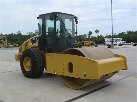  Caterpillar CS64 de segunda mano Ref.: 1398169361354505 No. 3