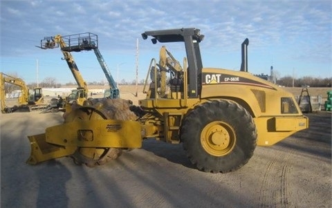  Caterpillar CP-563 de bajo costo Ref.: 1398174711704559 No. 4