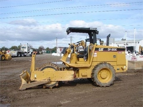  Caterpillar CP-323 usada de importacion Ref.: 1398180289956703 No. 3