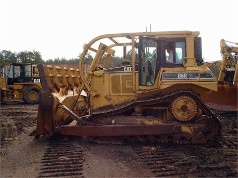 Dozers/tracks Caterpillar D6R