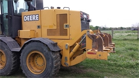  Deere 770CH de segunda mano en venta Ref.: 1398303967269164 No. 2