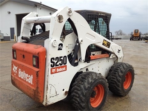  Bobcat S250 usada a buen precio Ref.: 1398363776540334 No. 4