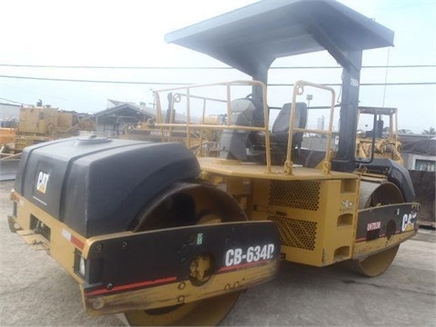 CATERPILLAR CB-634D seminueva en perfecto estado Ref.: 1398379904908460 No. 2