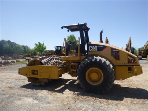 Compactadoras Suelos Y Rellenos Caterpillar CP56