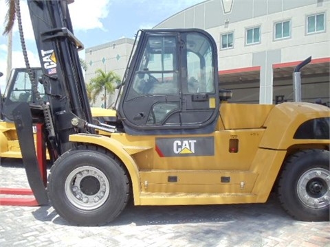 Montacargas Caterpillar P36000