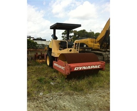 Compactadora Vibratoria Dynapac CA150D