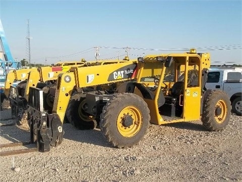 Telehandler Caterpillar TL642