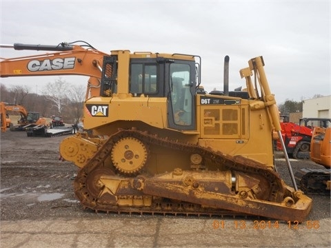 Dozers/tracks Caterpillar D6T