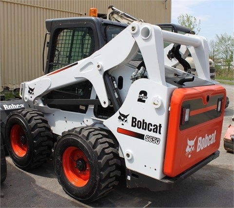 Miniloaders Bobcat S650