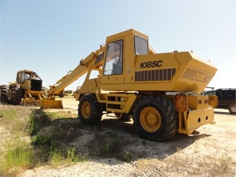 venta excavadora sobre ruedas Case 1085C CRUZ-AIR seminueva Ref.: 1400167632625815 No. 2