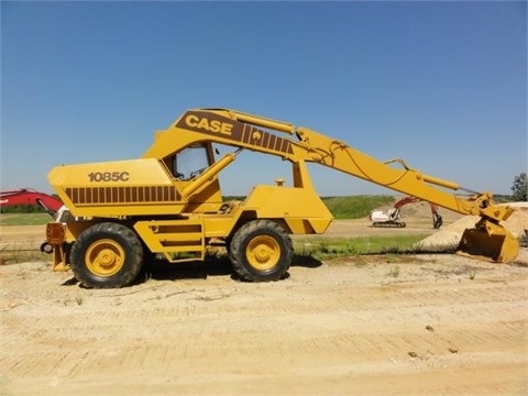 venta excavadora sobre ruedas Case 1085C CRUZ-AIR seminueva Ref.: 1400167632625815 No. 3