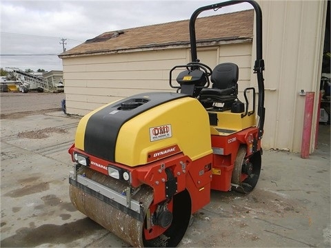 Compactadora Vibratoria Dynapac CC1200