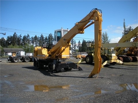 Wheeled Excavators Liebherr A912