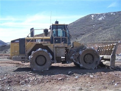 Compactadoras Suelos Y Rellenos Caterpillar 826H