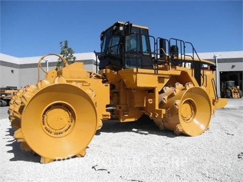 Compactadoras Suelos Y Rellenos Caterpillar 836