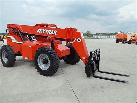  Sky Trak 10054 seminueva en venta Ref.: 1400621676204604 No. 4