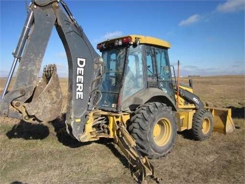  Deere 410J seminueva en venta Ref.: 1401298356413324 No. 2