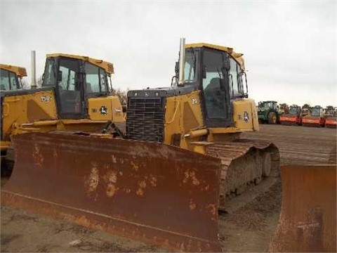  Deere 750J de segunda mano Ref.: 1401388134980260 No. 2