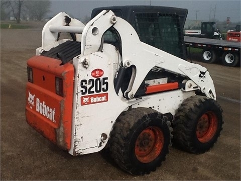  Bobcat S205 de segunda mano Ref.: 1401476601485615 No. 4