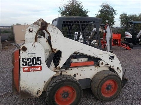 Minicargadores Bobcat S205