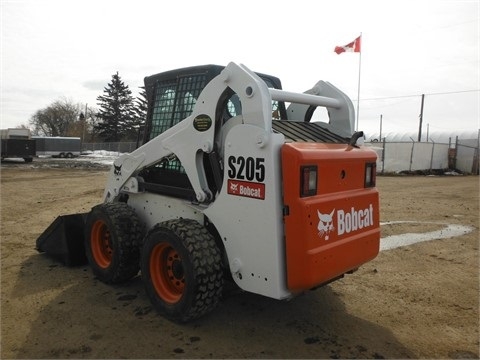  Bobcat S205 usada a la venta Ref.: 1401479664188443 No. 3