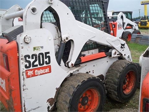  Bobcat S205 importada a bajo costo Ref.: 1401553978241816 No. 3