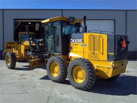  Deere 770G de medio uso en venta Ref.: 1401845085538212 No. 3