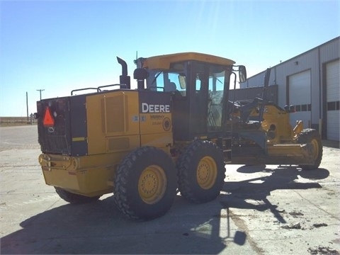  Deere 770G de medio uso en venta Ref.: 1401845085538212 No. 4