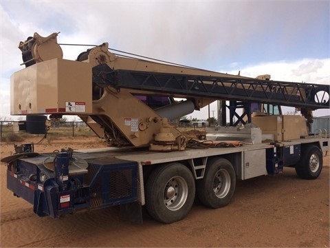 Cranes Terex T340