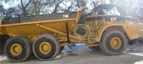 Camiones De Carga Caterpillar 740