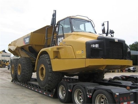 Off Road Truck Caterpillar 740B