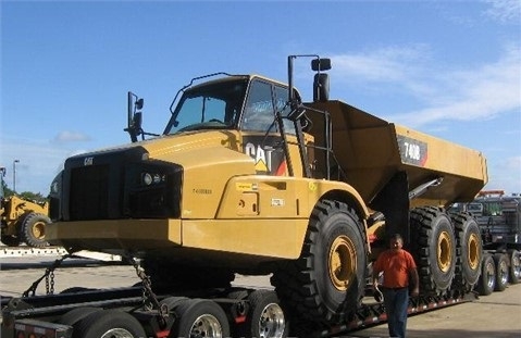 Camiones De Carga Caterpillar 740B